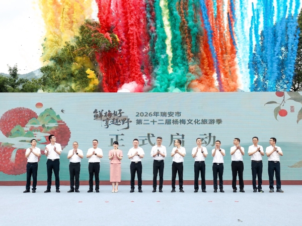 ����÷�Ļ����μ���Ļ ������������µ�