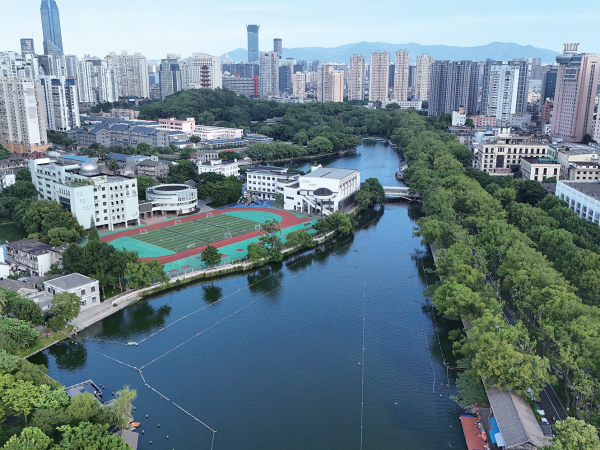 尽锐布防九山湖 筑牢暑期安全堤