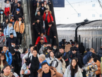 铁路新增教师积分优惠措施,相关车票明日起陆续发售