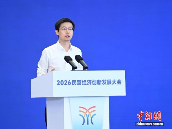 中新网|宇树科技王兴兴:具身智能发展需要更多机器人“上场”