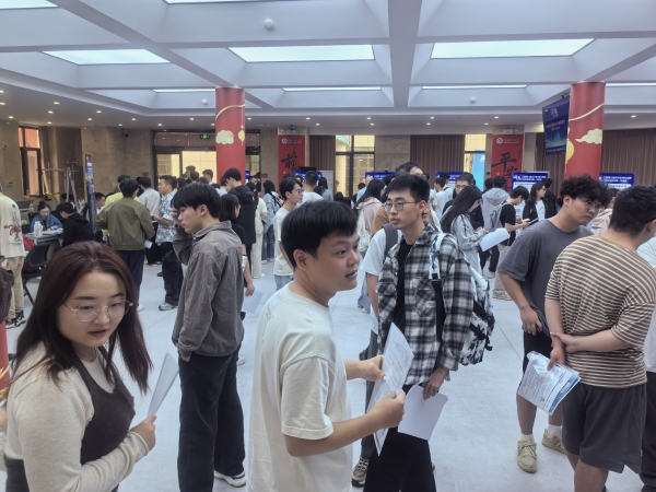 2026秋季全国巡回引才活动启幕 首站奔赴河南揽才纳贤